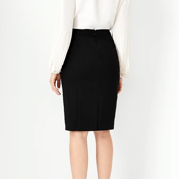 Petite Seamed Pencil Skirt - black - Picture 2 of 4